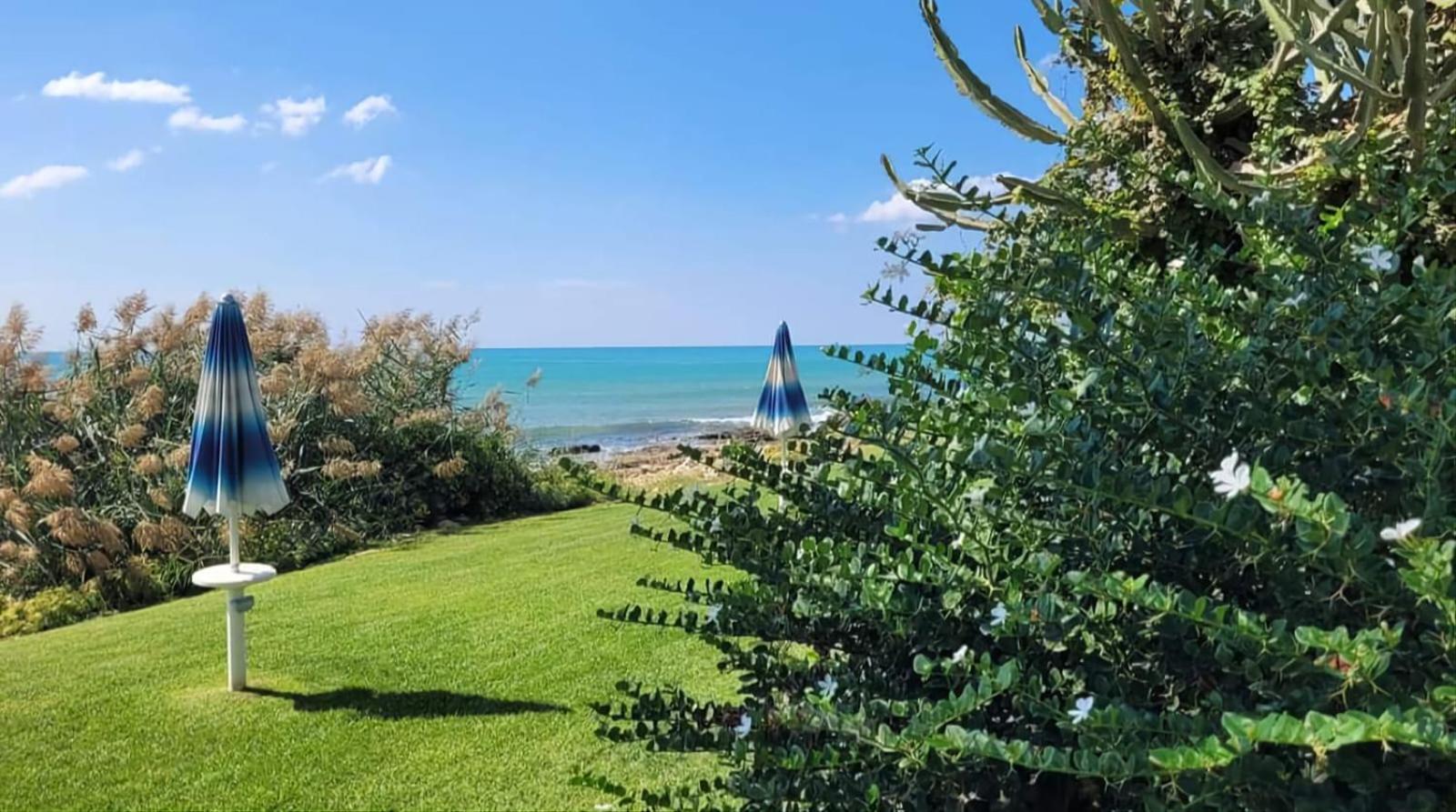 דונלוקאטה Hotel Acquamarina מראה חיצוני תמונה