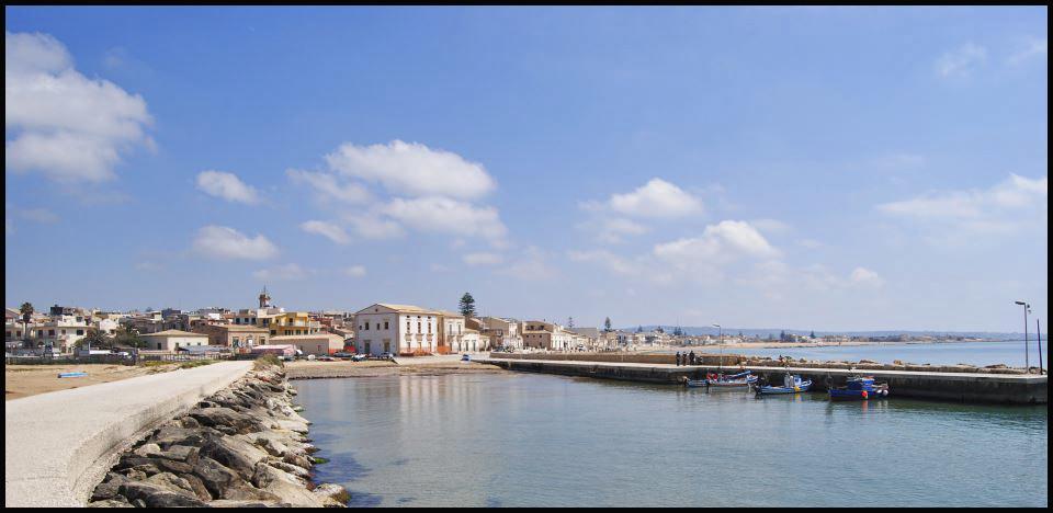 דונלוקאטה Hotel Acquamarina מראה חיצוני תמונה